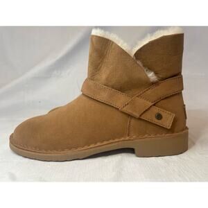 Like new UGG Australia Romely Short Buckle Boots Women's 9.5 Brown